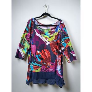Cupio Size 2X Abstract Painterly Print Tunic Top - Flowy Hem